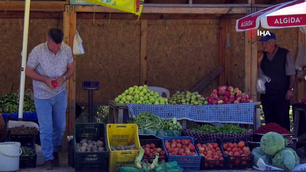 Aylarca depolarda bekletildi: Şimdi tezgahları süsleyecek! Ankara armudunun ilginç yolculuğu şaşırttı 5